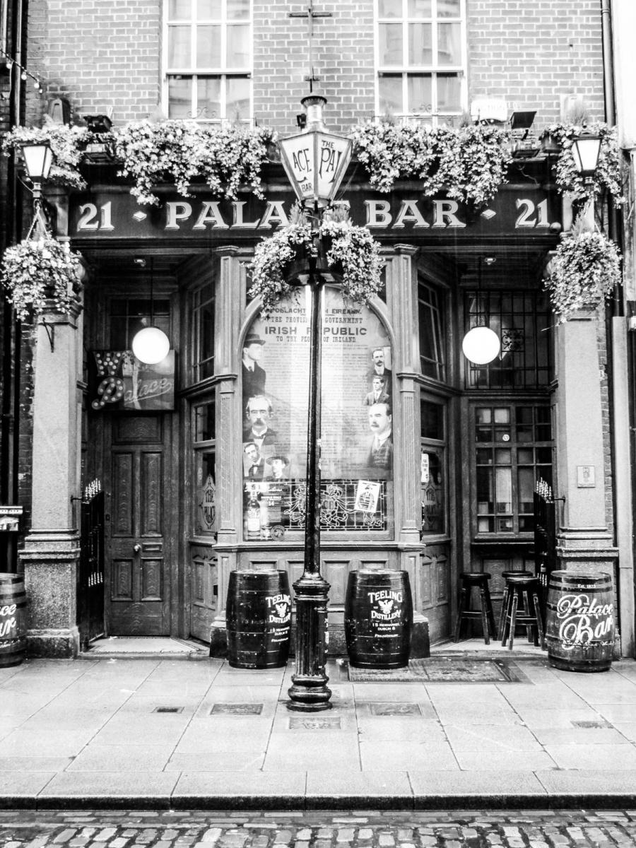 Palace Bar