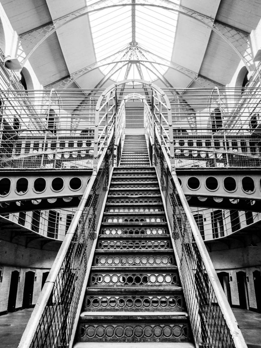Prison 2
